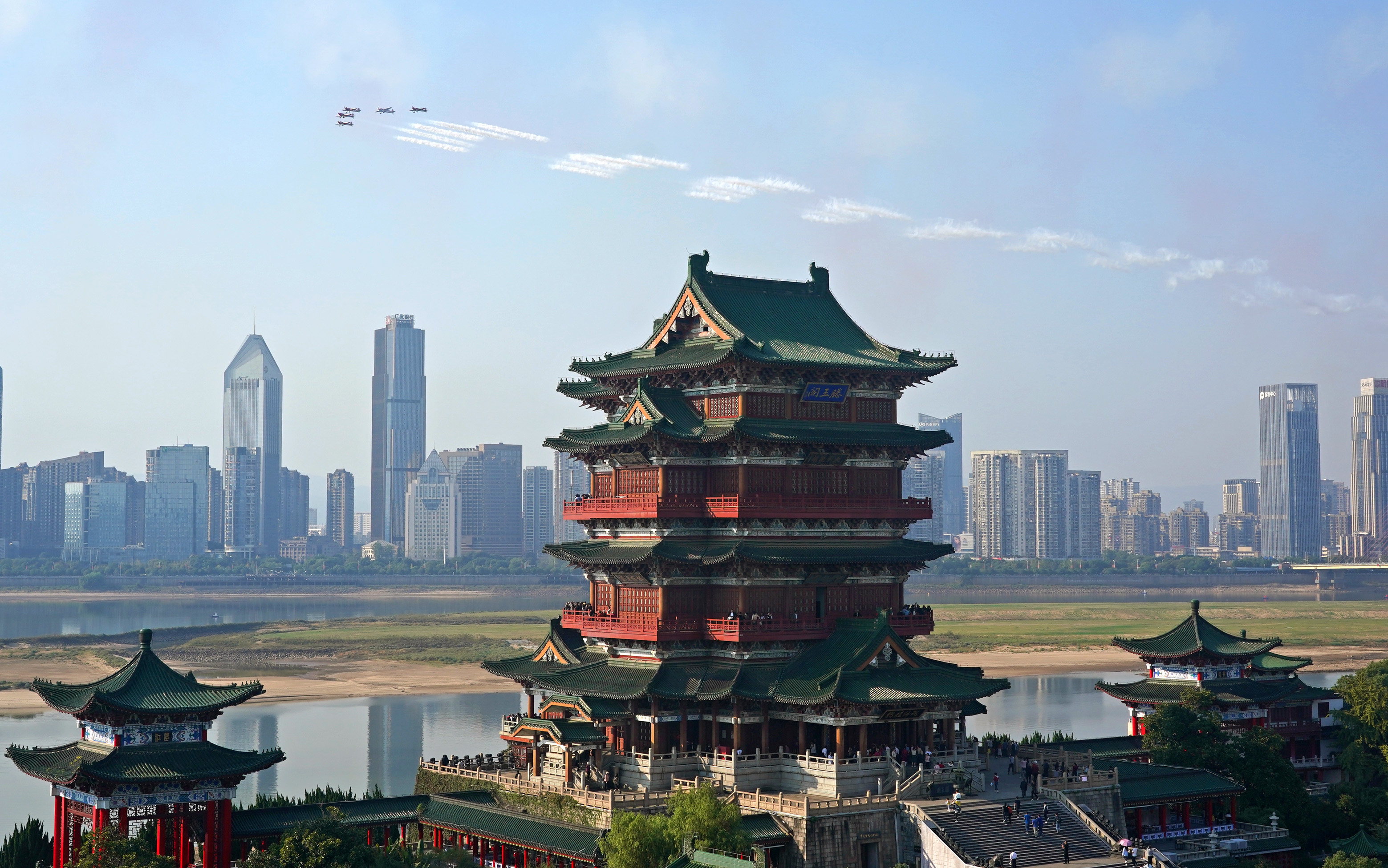 唐宋 滕王阁（重建于1985年，仿宋制）